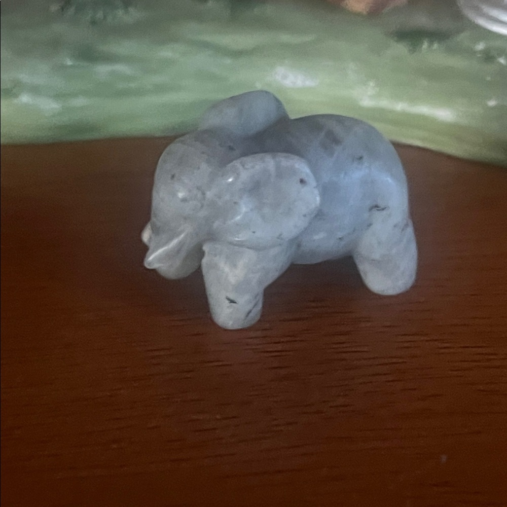 Hold for SHM Stone Elephant Figurine - Picture 2 of 7